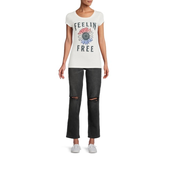 New with tag Juniors Feeling Free Graphic T-Shirt with Short Sleeves size XS (1) - Picture 5 of 8